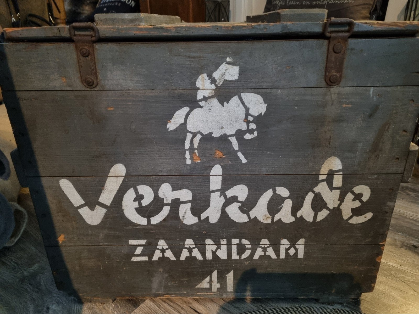 Antieke Verkade kist - 60x54 cm - Metaal omlijst VERKOCHT, Ophalen