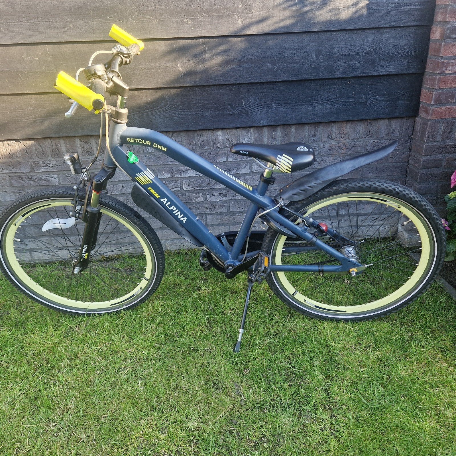 Alpina fiets 24 inch - Stoere kinderfiets, Fietsen en Brommers, Fietsen | Heren | Herenfietsen, Gebruikt, Velgrem, Versnellingen