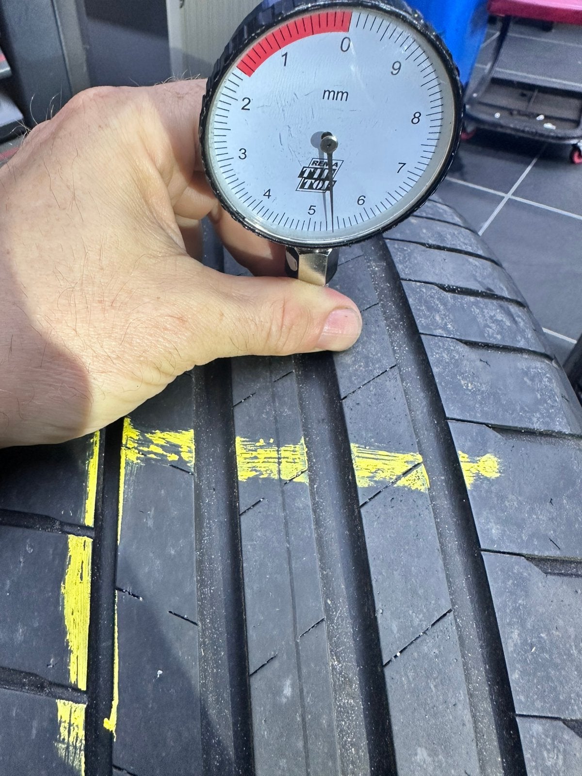 Zomerbanden 225/40R19 93W - Goede Staat, Auto-onderdelen, Banden en Velgen, Gebruikt, Band(en), Personenwagen, Ophalen