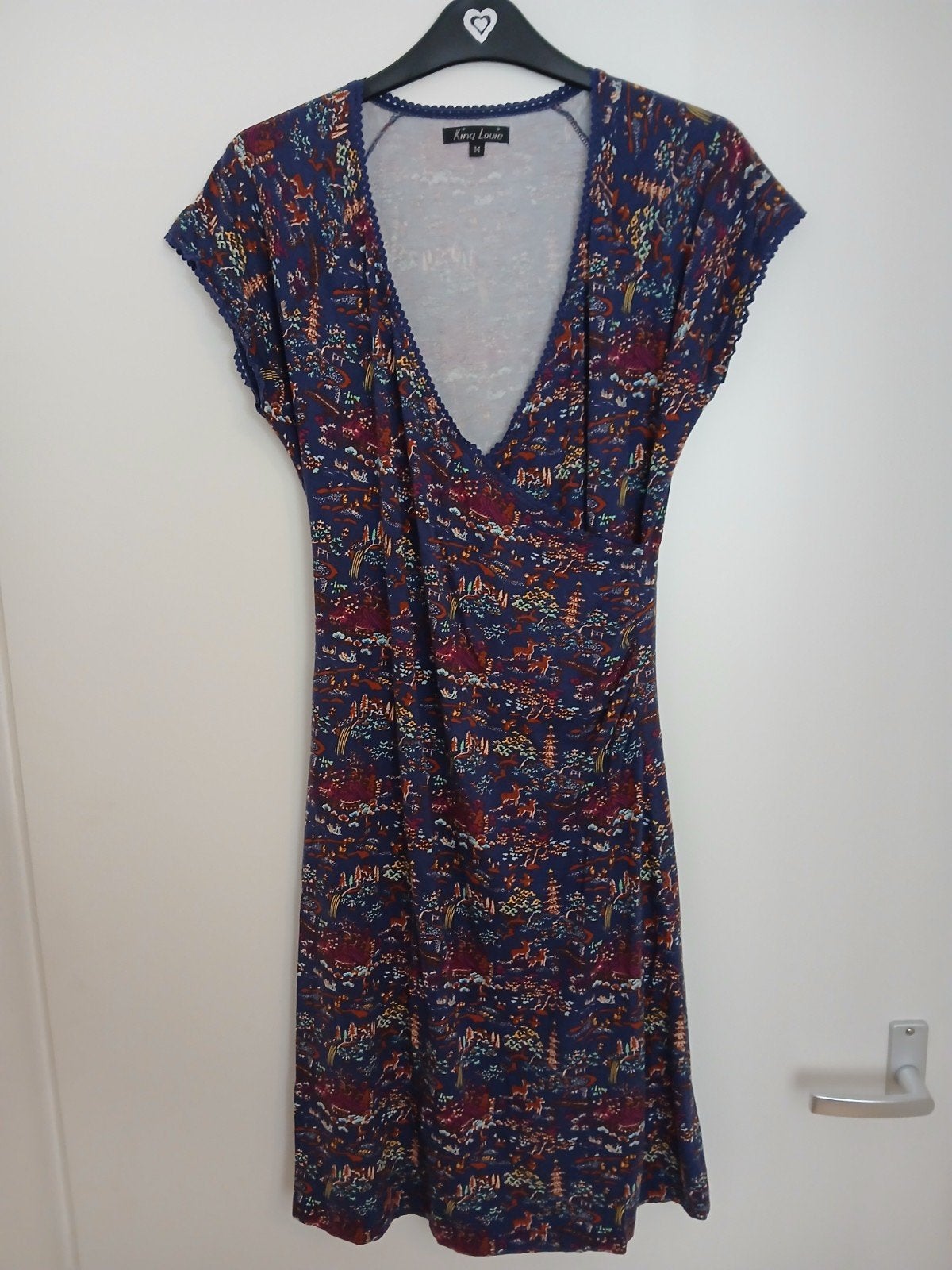 Maat M of 38 King Louie cross jurk paars print retro vintage, Maat 38/40 (M), Paars, Ophalen of Verzenden, Zo goed als nieuw
