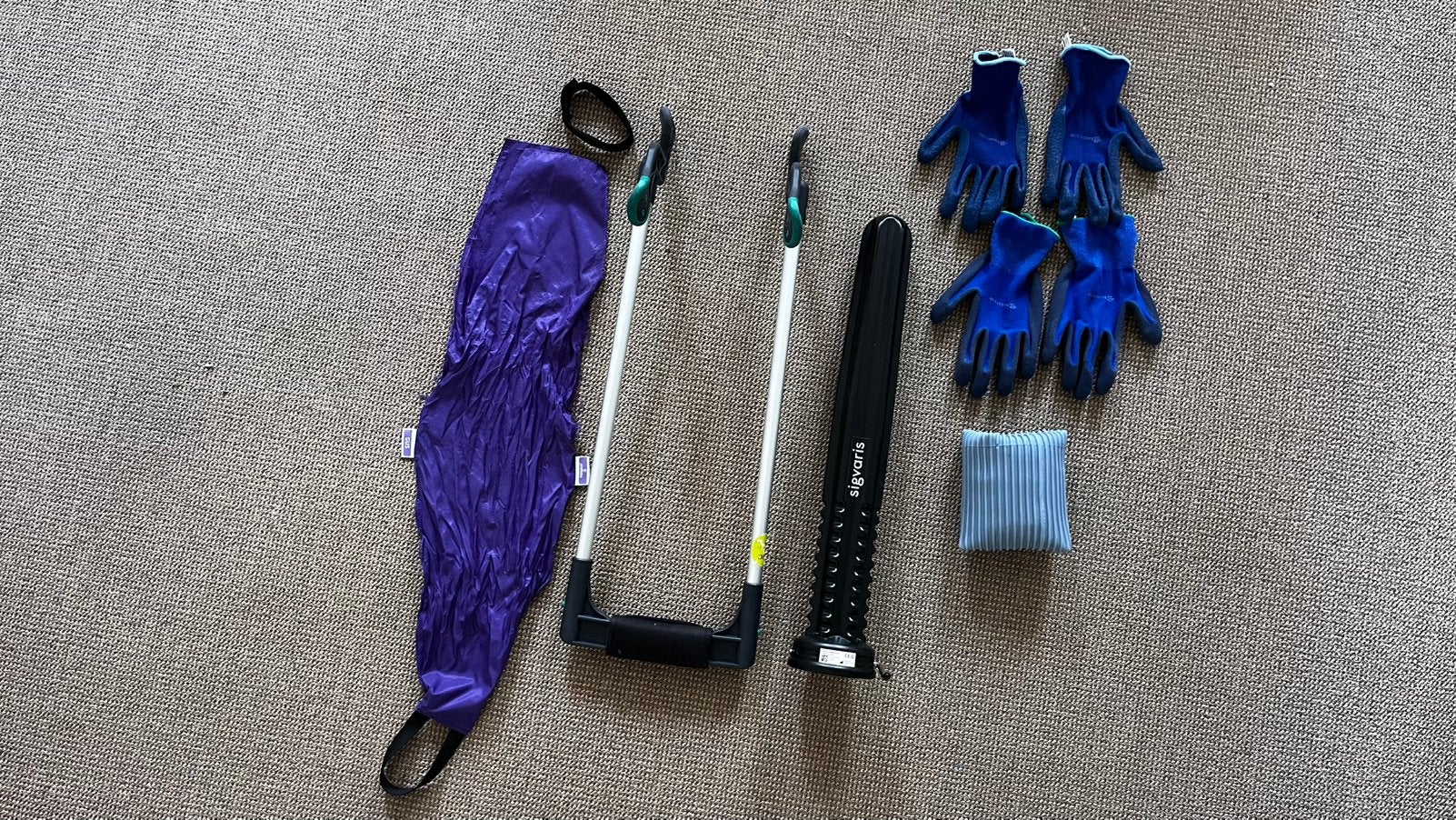 Handylegs en Doff’n Donner rolly, handschoenenen uittrekhulp, Ophalen, Gebruikt