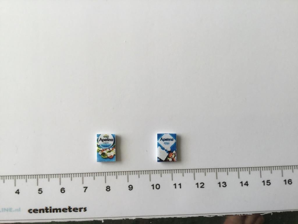 Poppenhuis miniaturen kaas 18, Ophalen of Verzenden, Nieuw, Poppenhuis