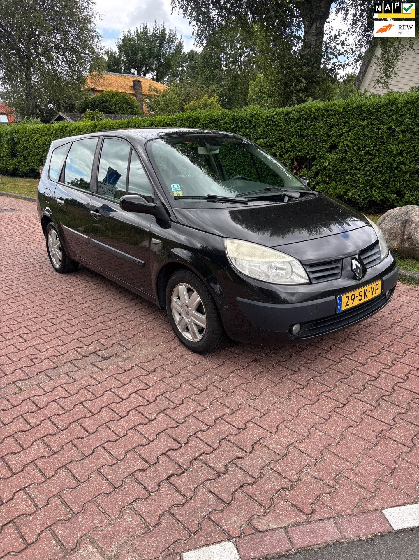 Renault Grand Scénic 2.0-16V Privilège Luxe 7 Persoons AIR, Voorwielaandrijving, 1998 cc, Gebruikt, 4 cilinders