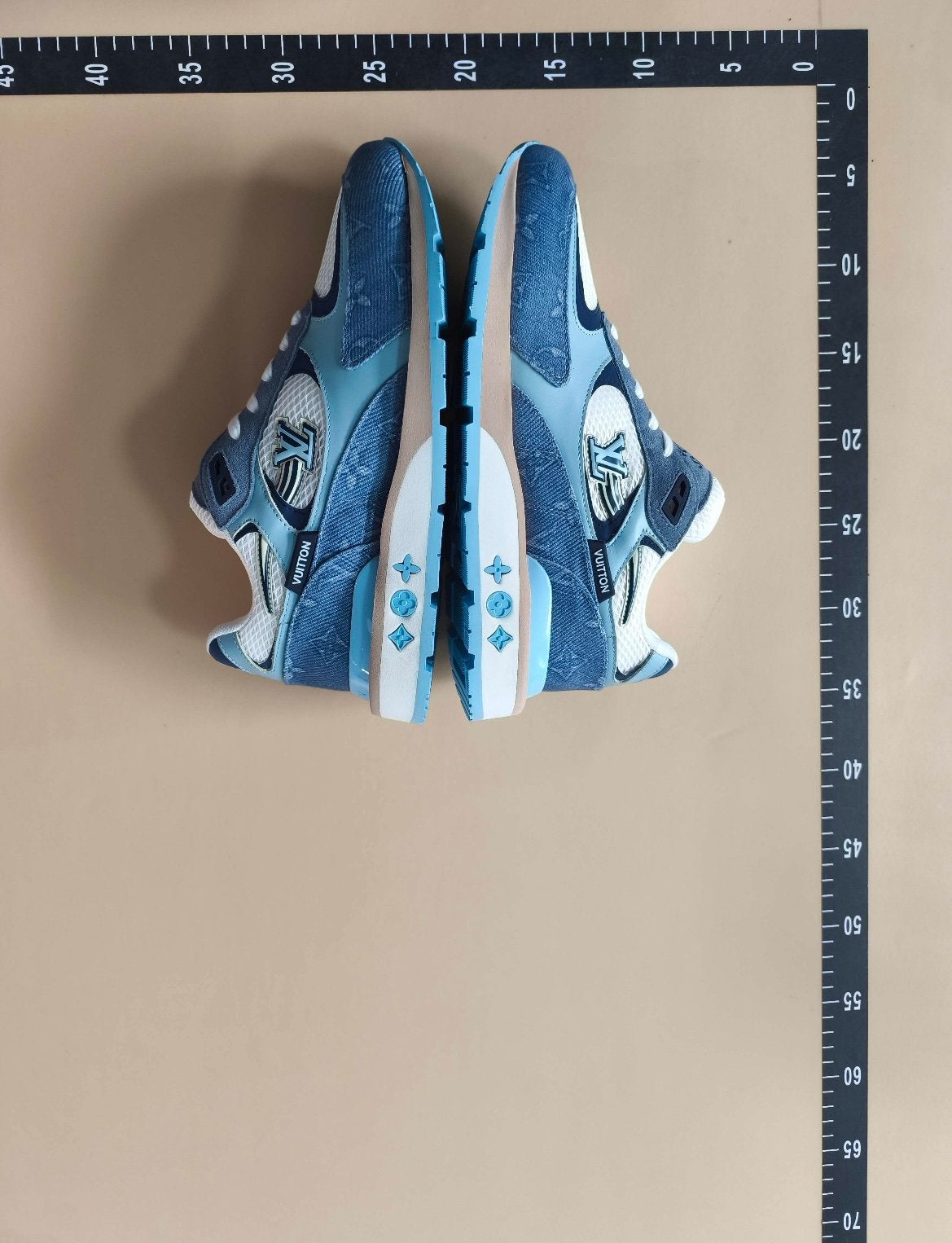 Louis vuitton run away blauw, Ophalen of Verzenden, Nieuw