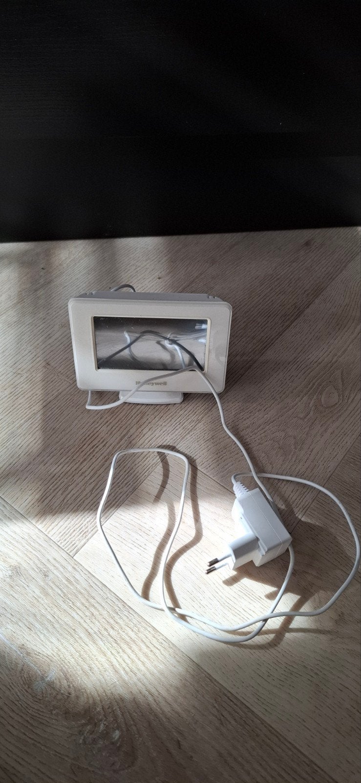 Honeywell Slimme Thermostaat ATC928G3000 met Adapter, Doe-het-zelf en Verbouw, Ophalen of Verzenden, Slimme thermostaat, Gebruikt