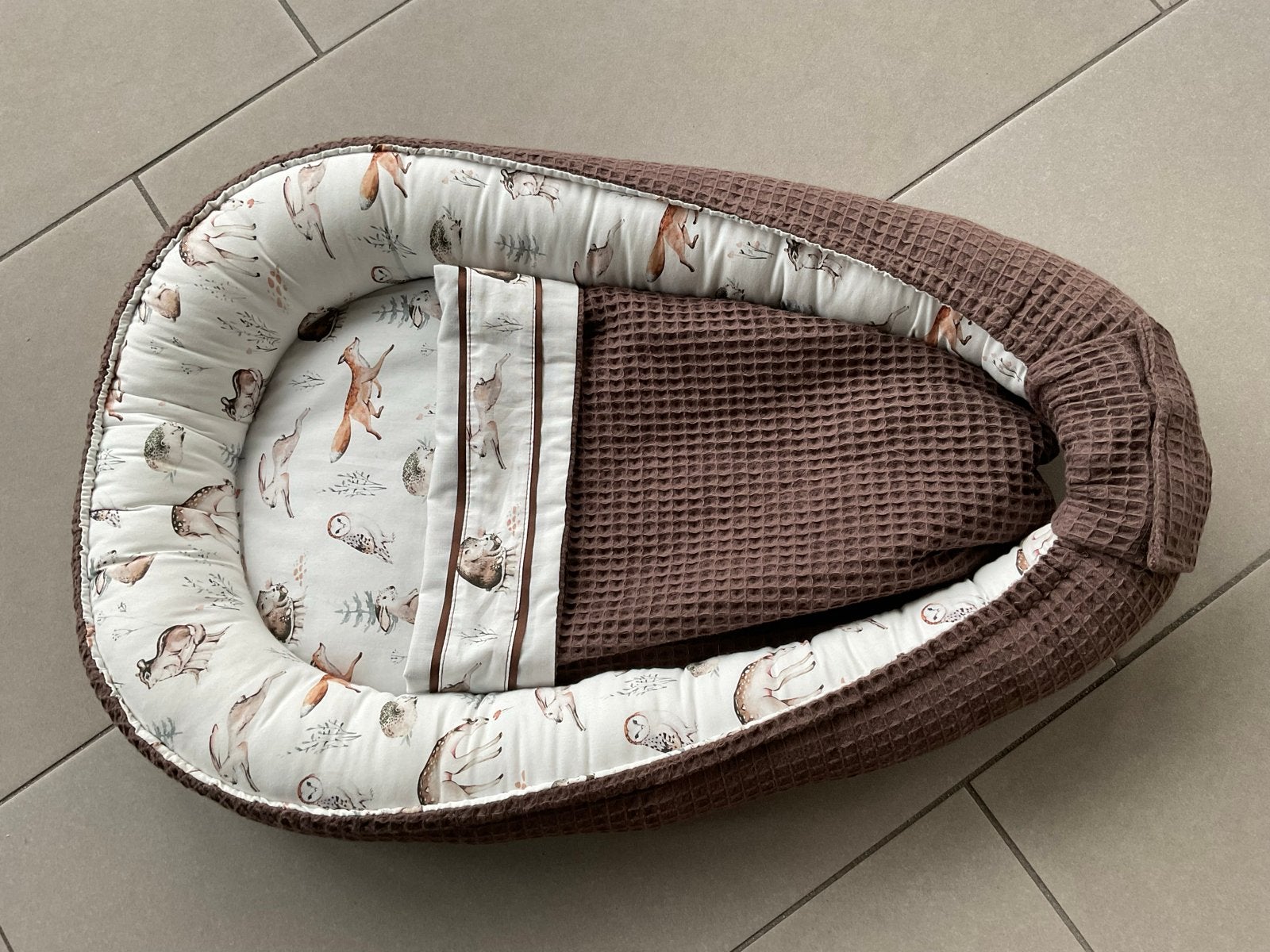 Babynestje voor poppen - Zo goed als nieuw, Ophalen of Verzenden, Zo goed als nieuw, Overige typen