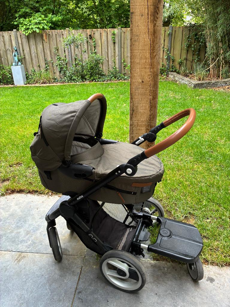 Mutsy Evo kinderwagen super compleet, Ophalen, Gebruikt, Combiwagen, Mutsy
