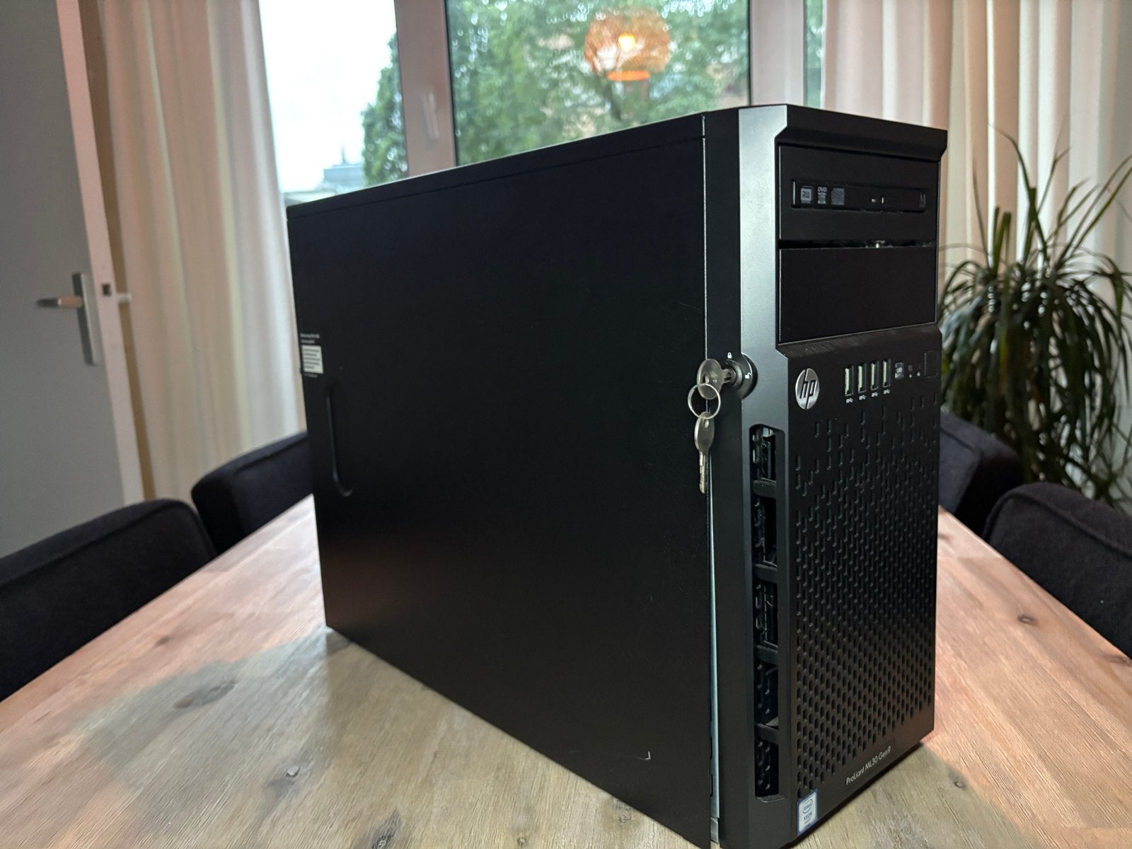 HP ProLiant ML30 Gen9 Server, Computers en Software, Ophalen, Zo goed als nieuw, 3 tot 4 Ghz, 8 GB