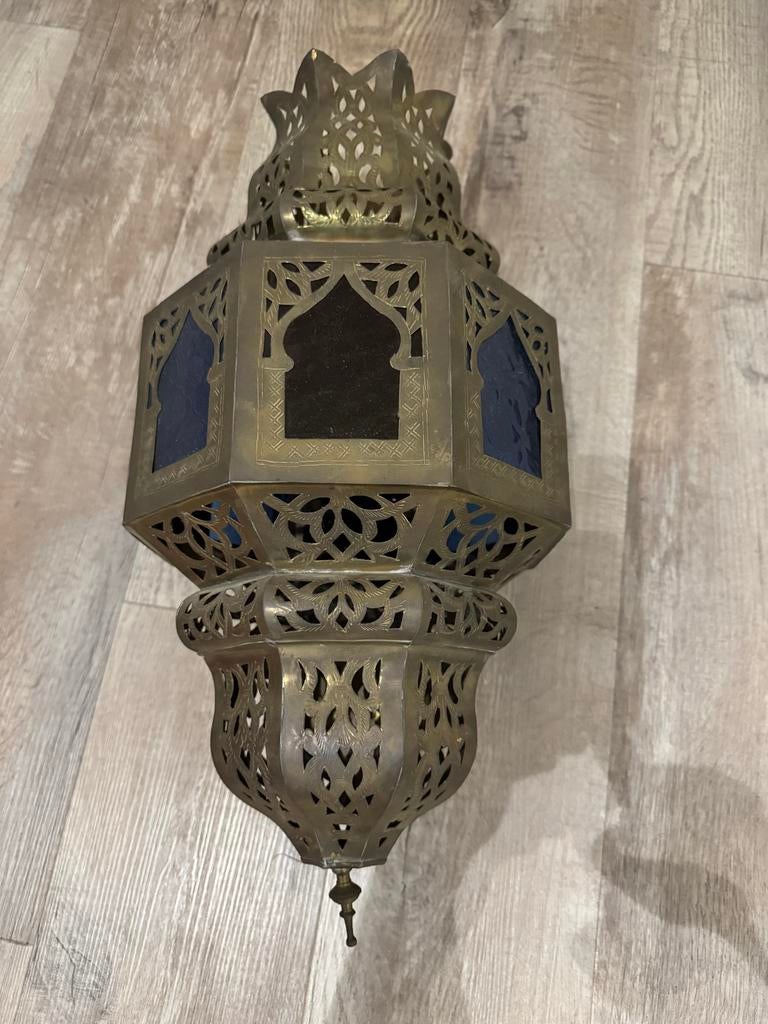 Marokkaanse hanglamp uit Fez, Ophalen