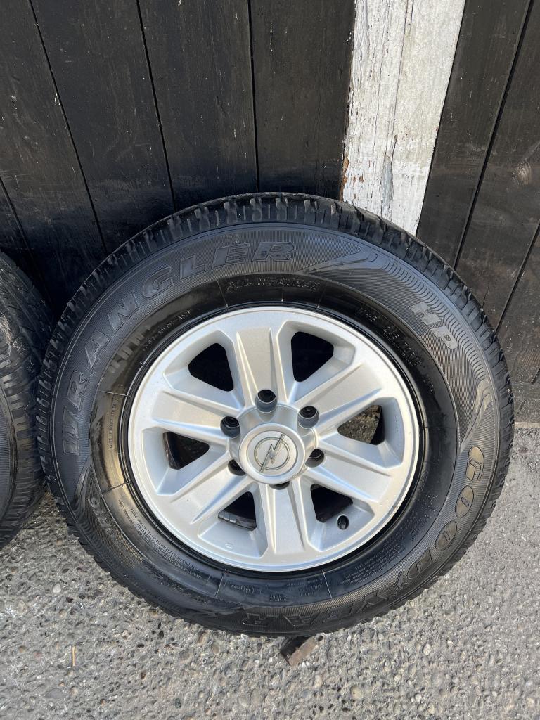 Originele Opel Frontera velgen 16” 6x139,7 all-season set, Niet ingevuld, 16 inch, Banden en Velgen, Niet ingevuld