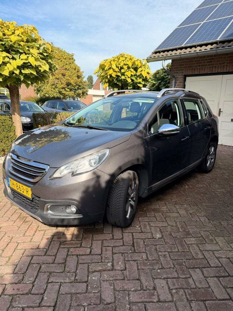 Peugeot 2008 1.2 VTI 60KW/82PK 2014 Grijs
