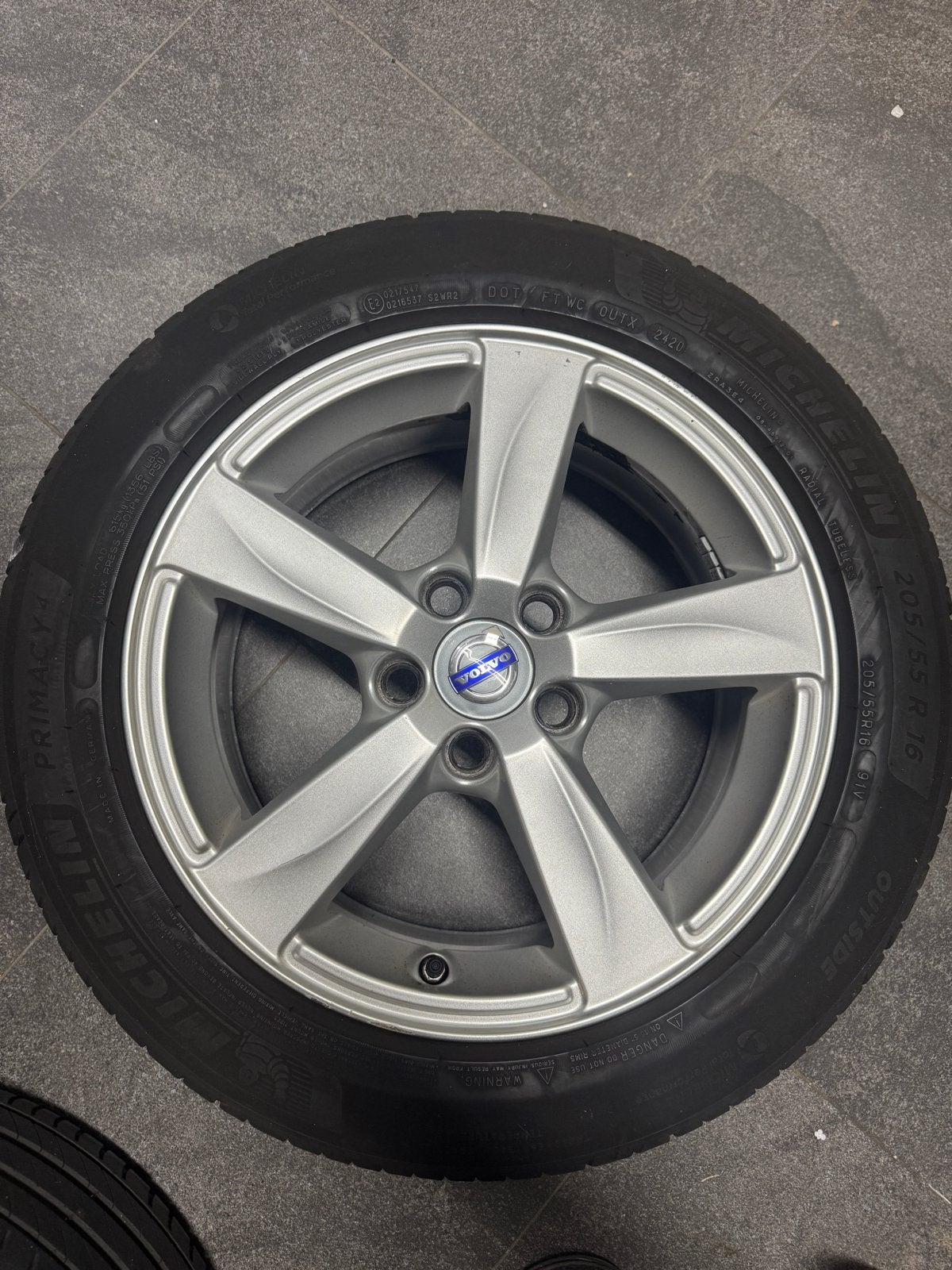 Originele Volvo velgen met Michelin banden 205/55/R16, Ophalen