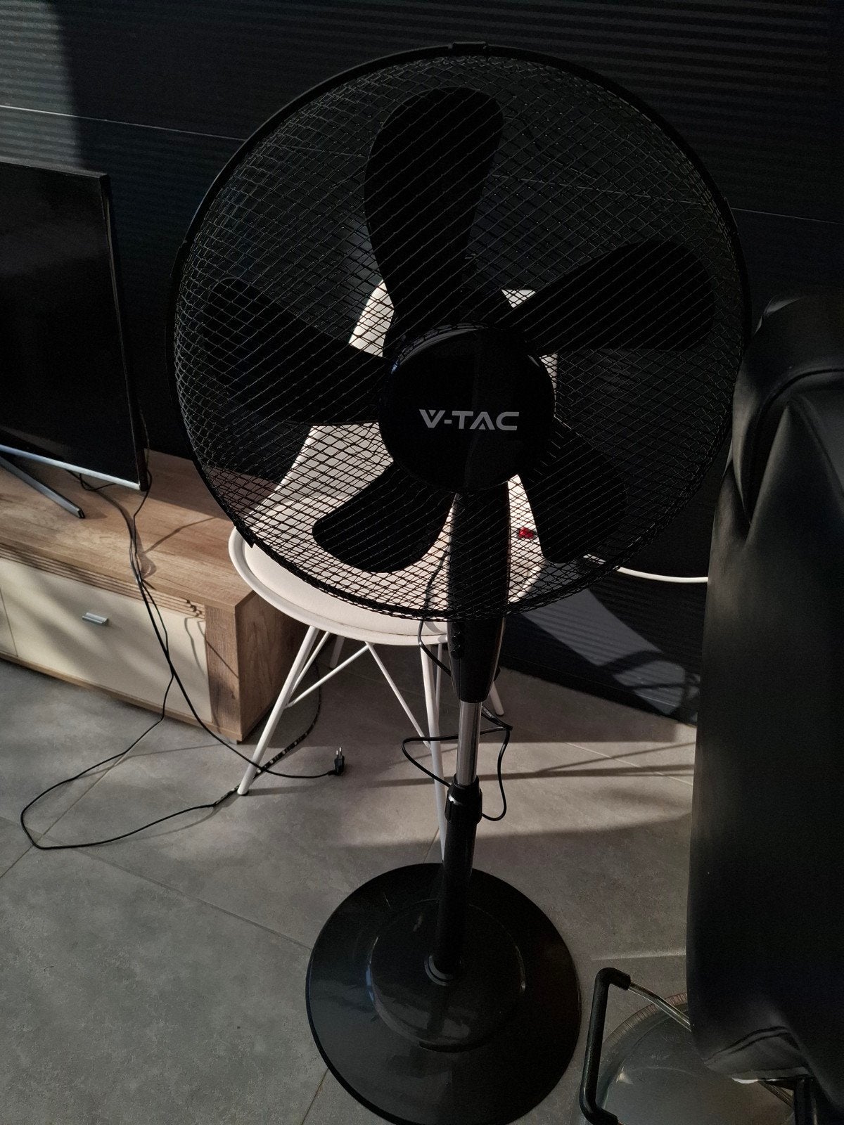 Nieuwe V-TAC 16" ventilator - Krachtige Wind, Ophalen of Verzenden, Nieuw, Statiefventilator