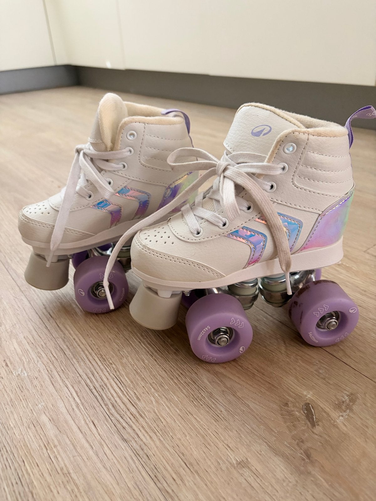 Btwin rolschaatsen met paarse wielen - Maat 28, Ophalen of Verzenden, Gebruikt, Overige typen, Overige merken
