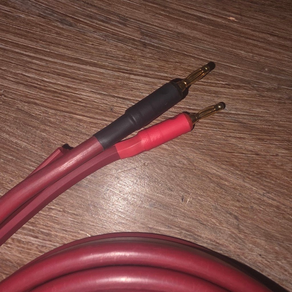 van den hul mc magnum luidsprekerkabel  2 x 2.40 m, Ophalen of Verzenden, Gebruikt, 2 tot 5 meter, Luidsprekerkabel