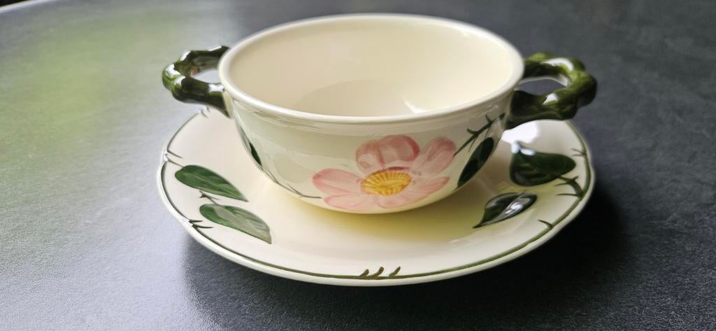 Vier Villeroy & Boch soepkommen wild rose, Huis en Inrichting, Keuken | Servies, Ophalen of Verzenden, Zo goed als nieuw, Kom(men)