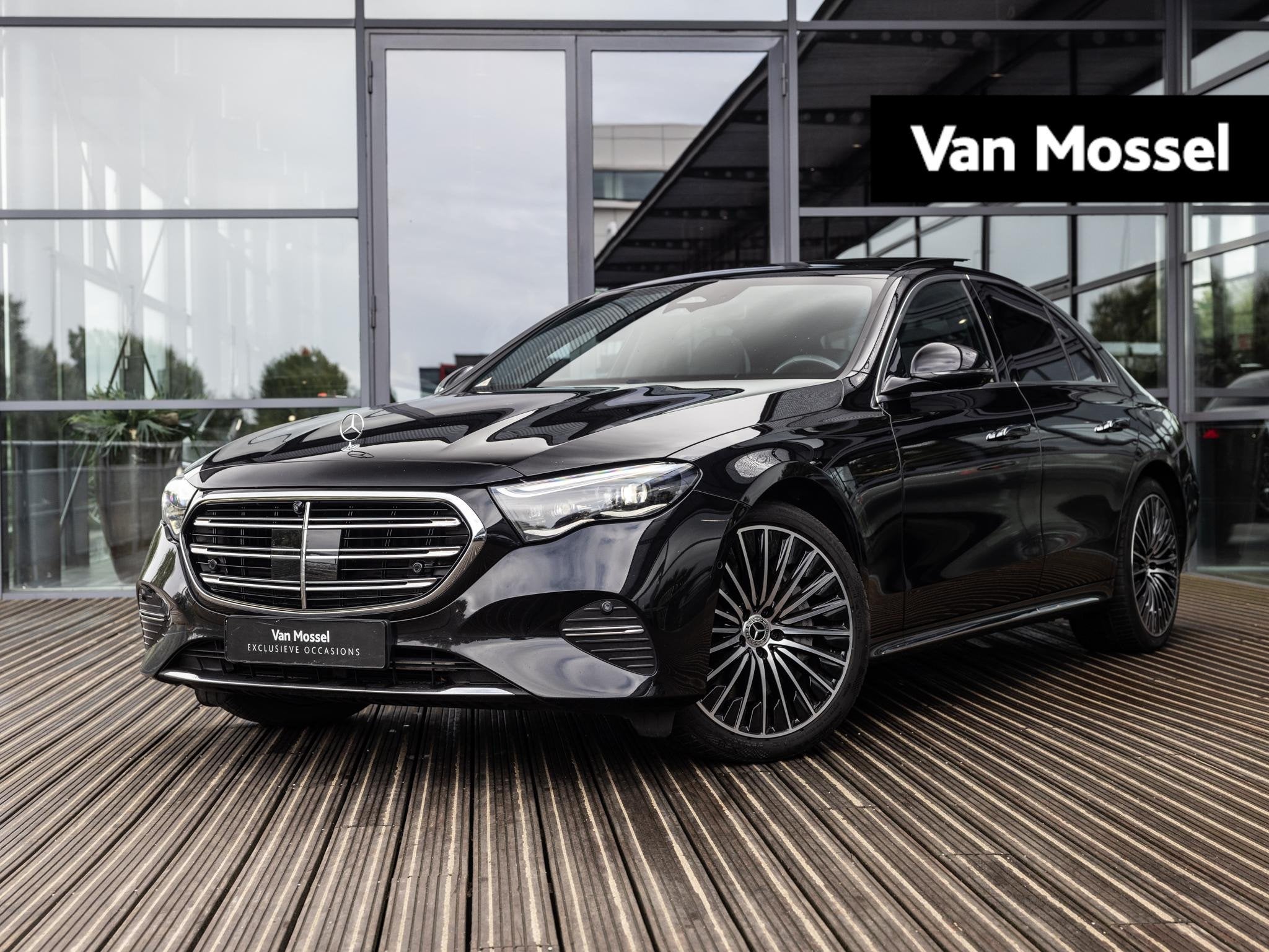 Mercedes-Benz E-klasse 400 e 4MATIC Exclusive Line | PANORAM, Auto's, 12 maanden, Automatische klimaatregeling, 2165 kg, 4 cilinders