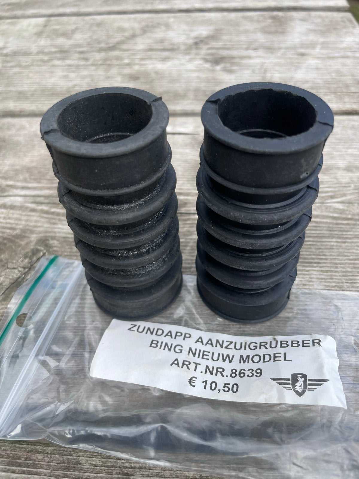 Zundapp 2 stuks aanzuigrubber carburateur  Bing nieuw model, Ophalen of Verzenden, Nieuw, Carburateur