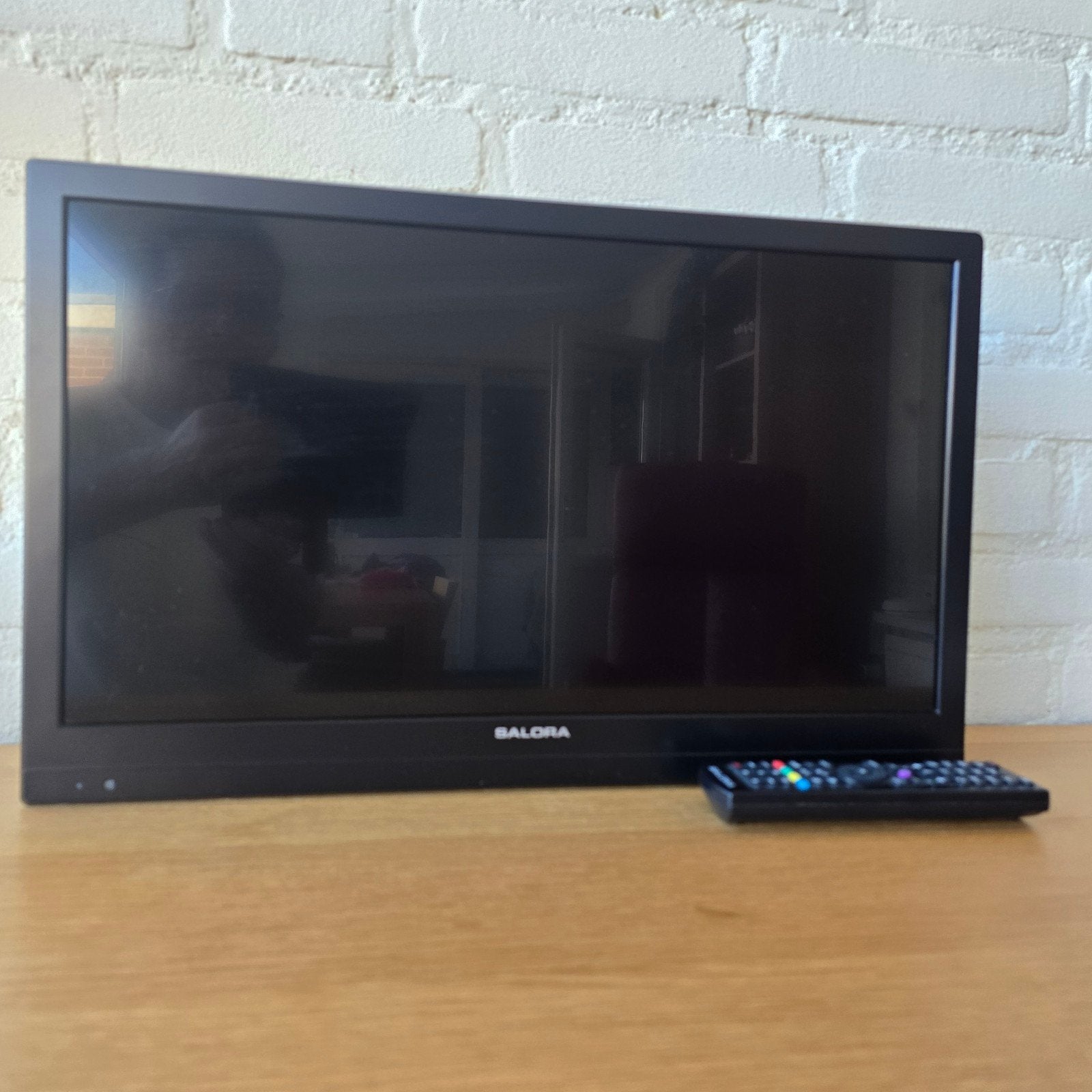Camper  12 volt tv Solora met DVD speler, Gebruikt, 50 Hz, 40 tot 60 cm, Ophalen