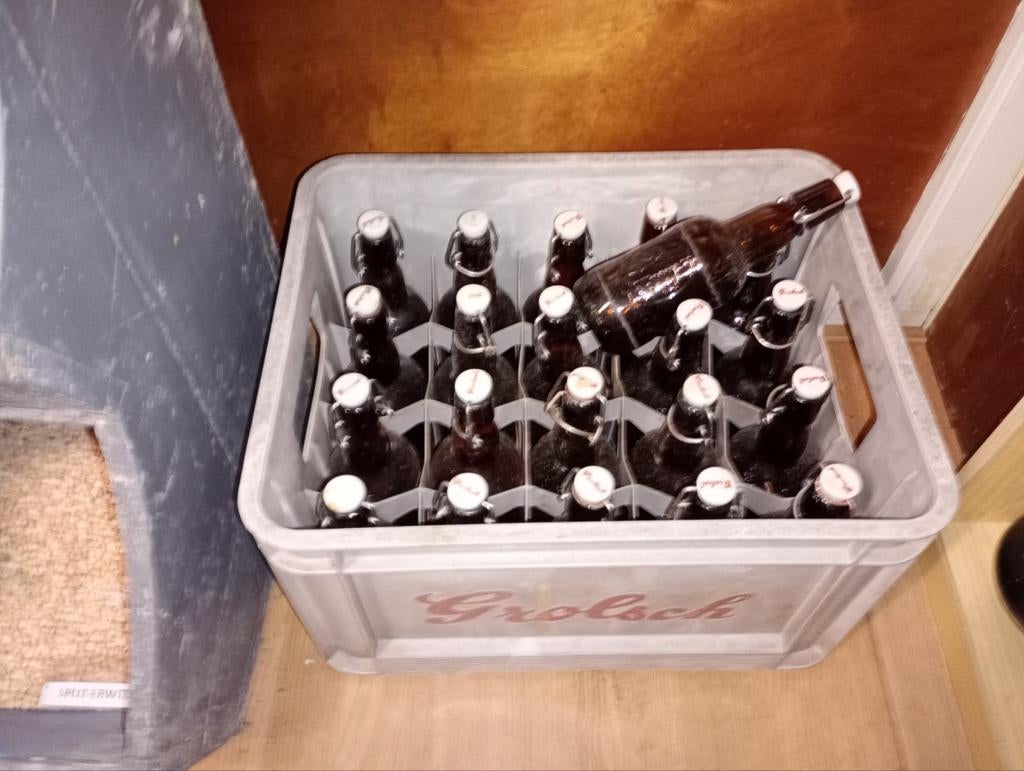 Grolsch krat met orginele flesjes, Ophalen, Flesje(s), Grolsch