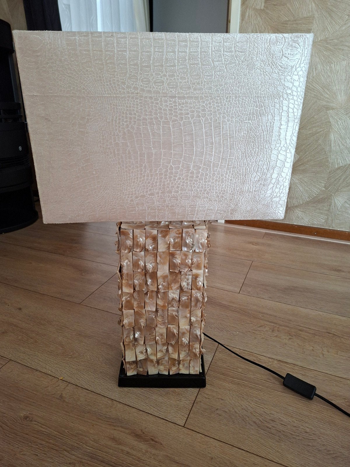 schelpen lamp, Ophalen, Natuurlijk materiaal, Zo goed als nieuw, Minder dan 100 cm