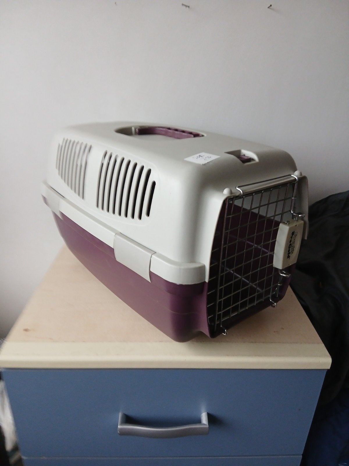mooie katten vervoers koffer nr 2012, Ophalen, Zo goed als nieuw