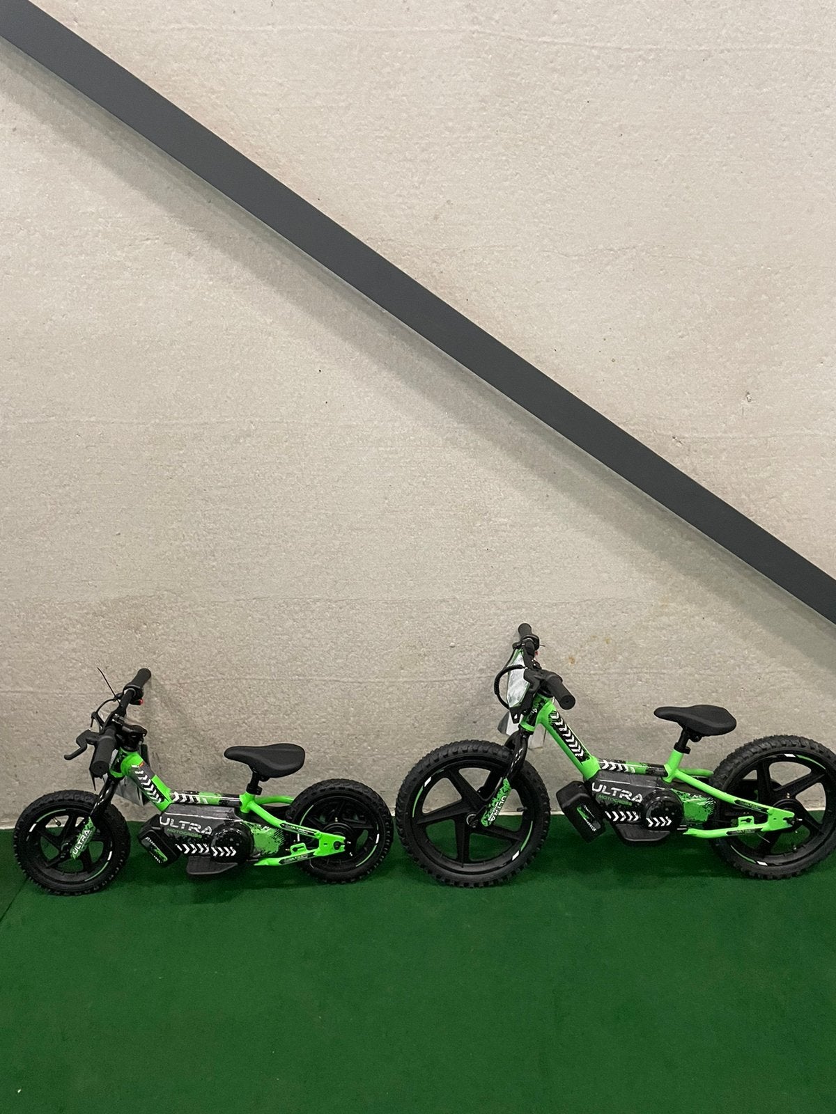 Nieuwe Ultra 12 inch elektrische loopfietsen voor kinderen, Ophalen, Loopfiets, Nieuw, Ultra