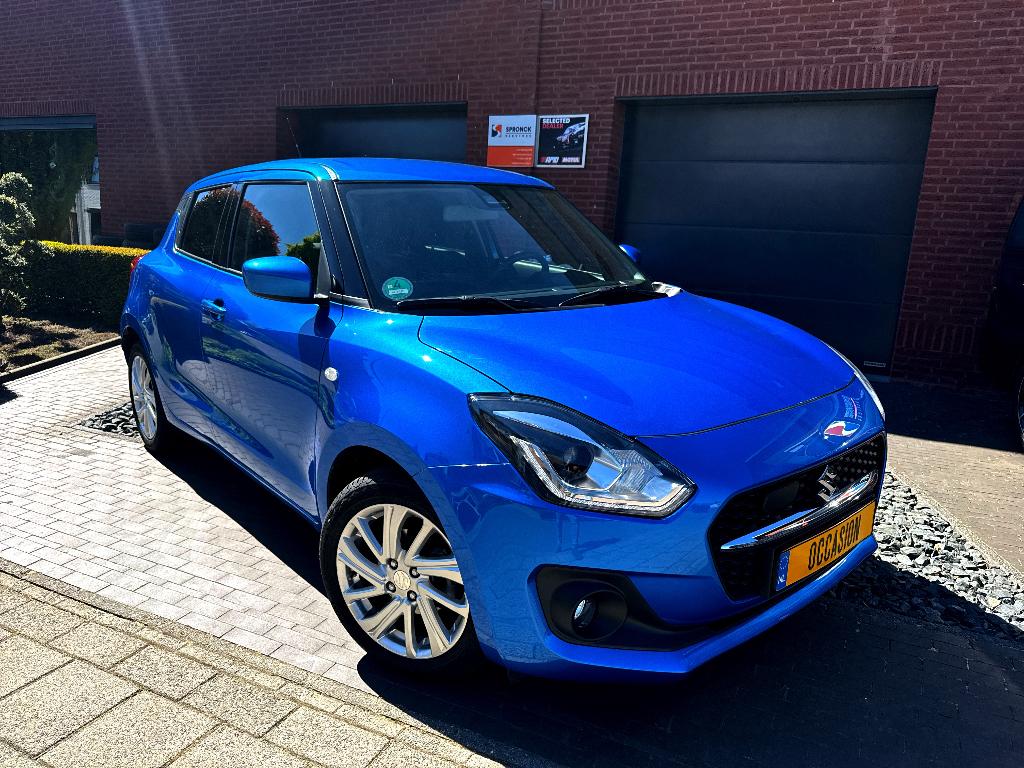 Zeer mooie Suzuki Swift 1.2 AUTOMAAT Smart Hybride Comfort, Stof, 4 cilinders, Blauw, Swift
