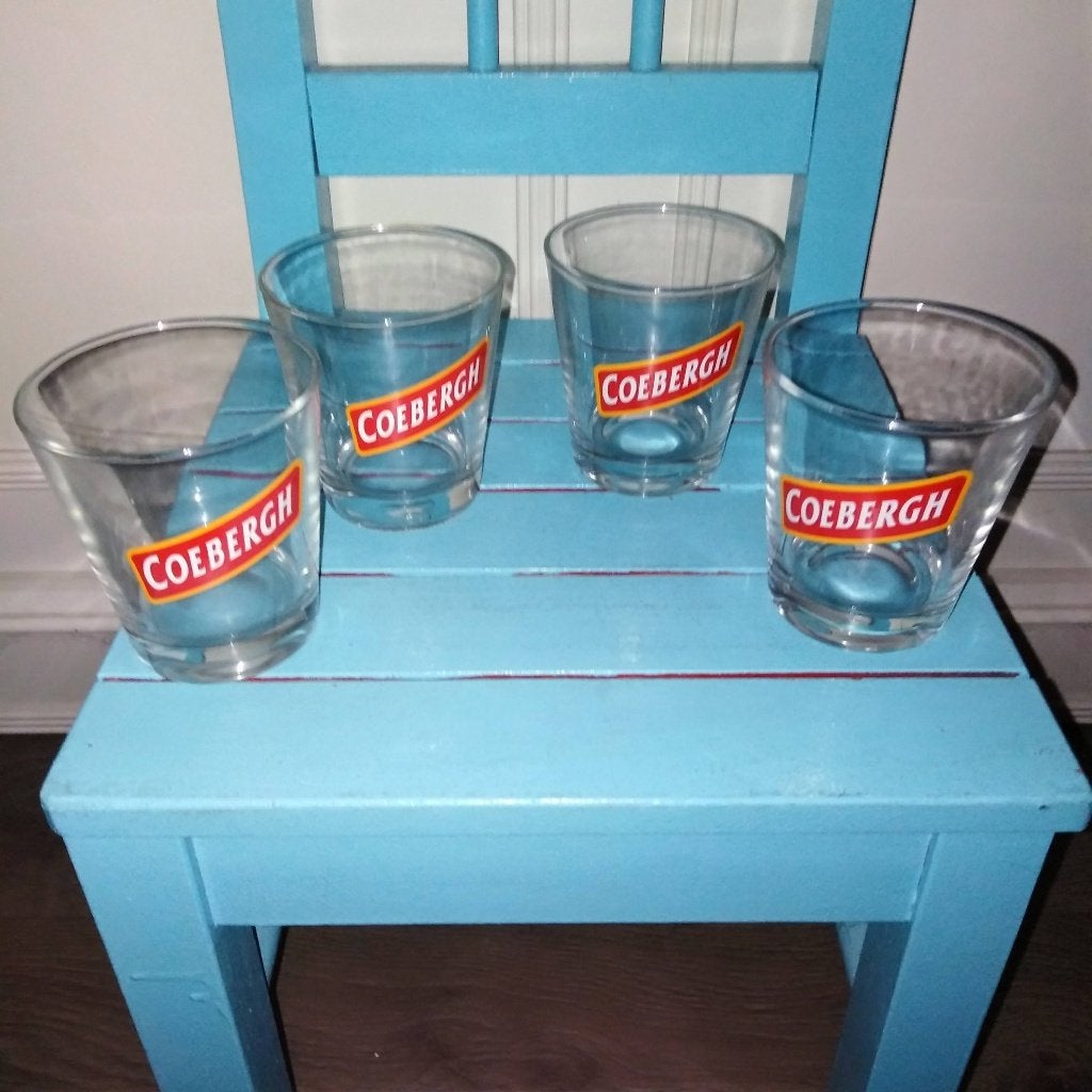 Coebergh glazen met rood logo 4 stuks, Ophalen, Glas of Glazen, Gebruikt, Glas