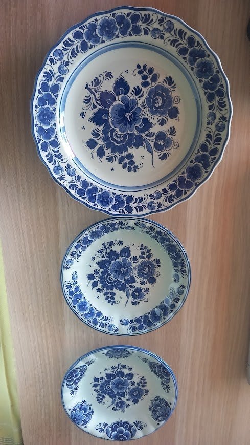 Delfts blauwe bordjes, Ophalen