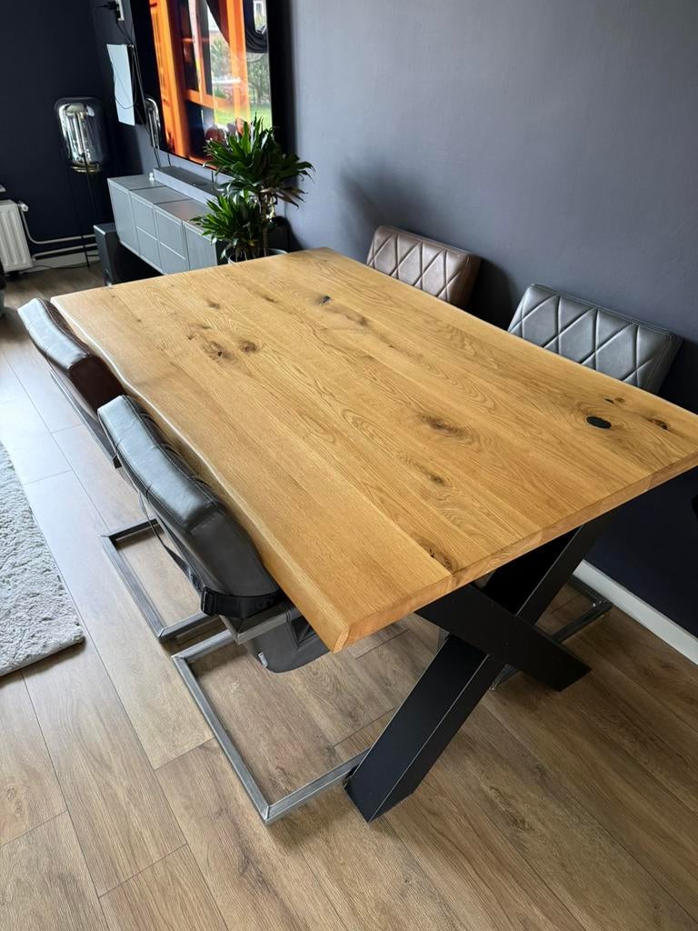 Eikenhout boomstam tafel met X-Poten, 160 x 100 x 76 x 4, Huis en Inrichting, Tafels | Eettafels, Eikenhout, Zo goed als nieuw
