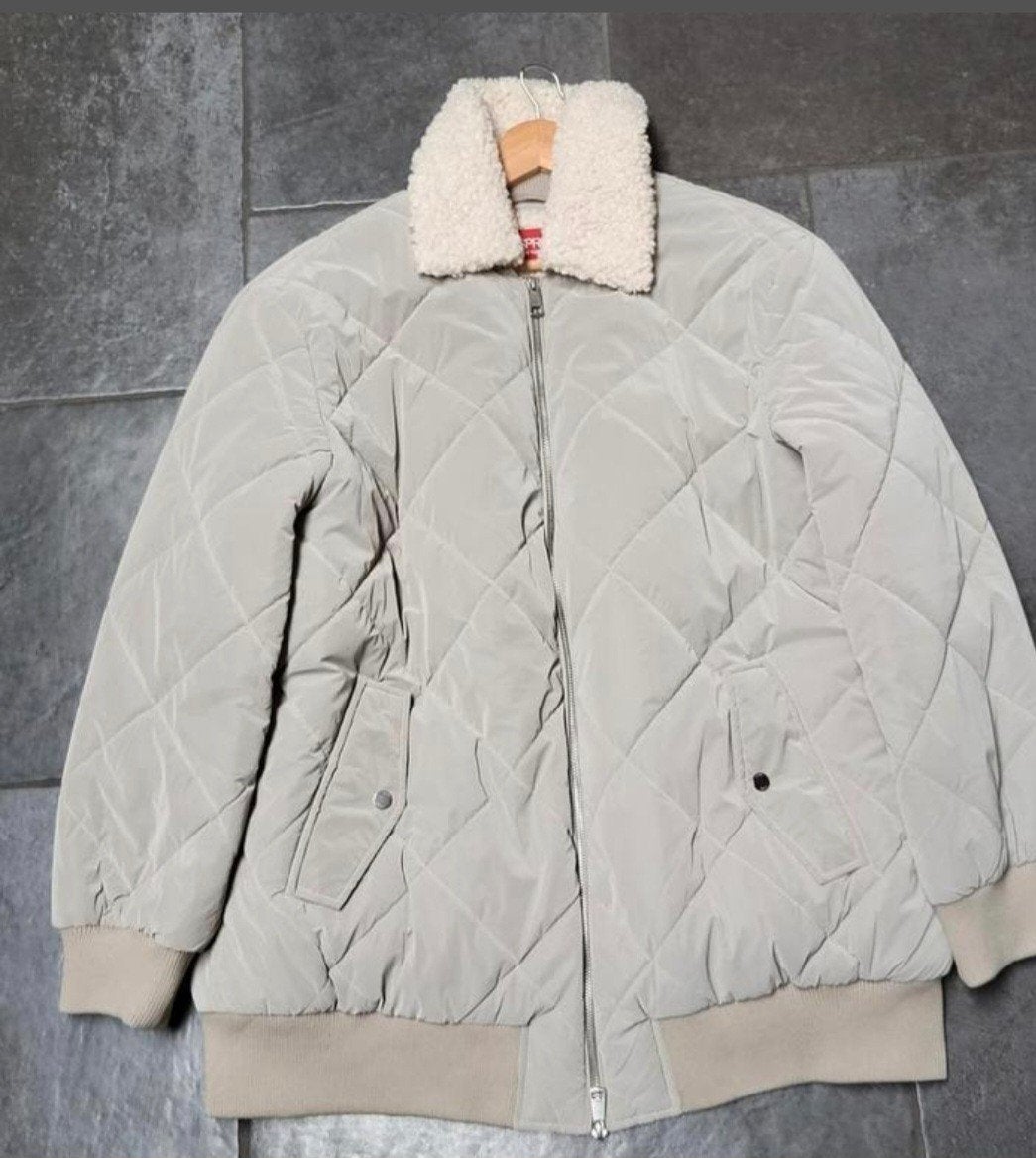Esprit Dames Winterjas Maat 40/L, Kleding | Dames, Beige, Maat 42/44 (L), Ophalen of Verzenden, Zo goed als nieuw