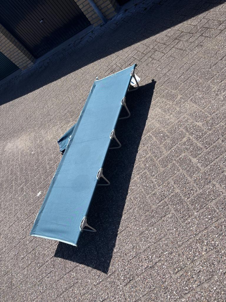 Quechua Basic Campingbed - Opvouwbaar en Draagbaar, Verzenden, Zo goed als nieuw