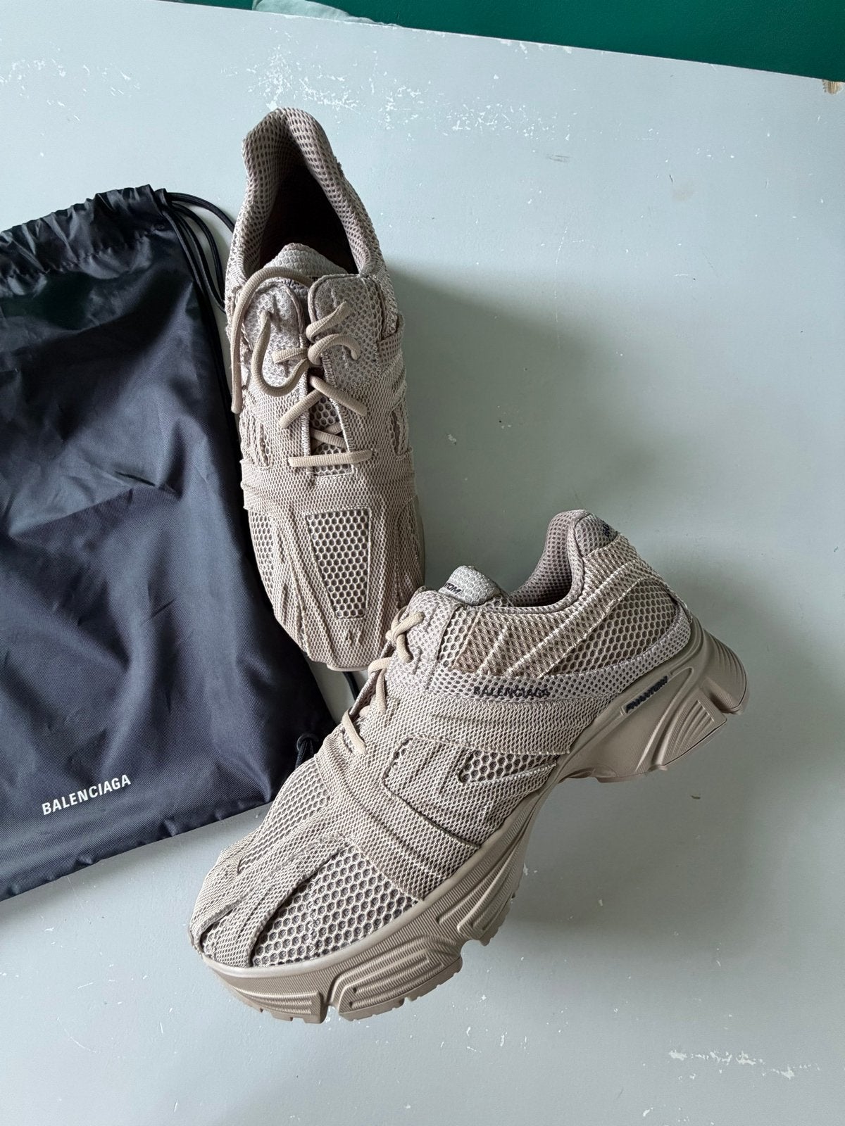 Balenciaga Phantom Sneakers Beige Maat 47, Ophalen of Verzenden, Zo goed als nieuw, Overige kleuren, Sneakers of Gympen