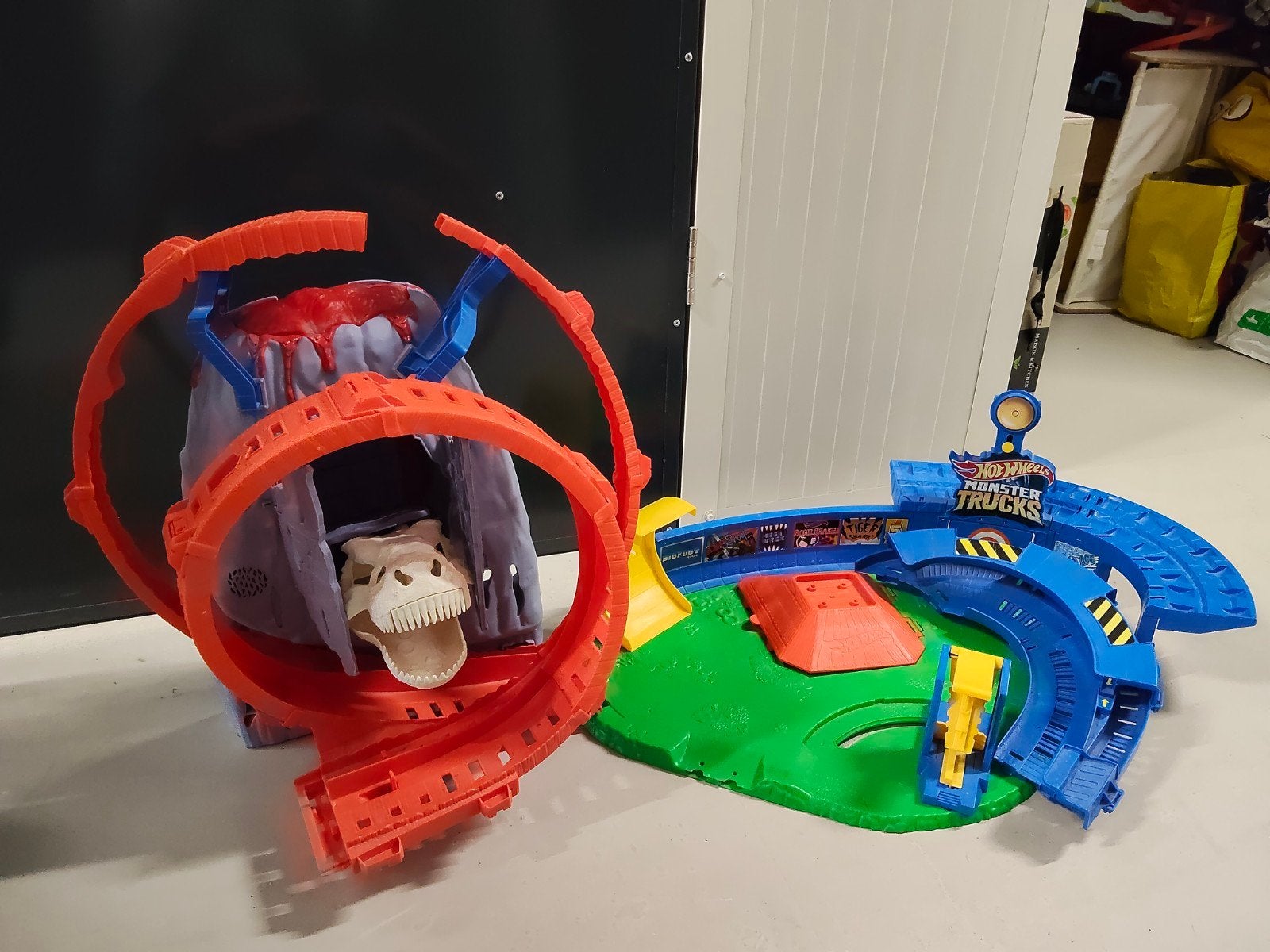 Hot Wheels Garage Track, Kinderen en Baby's, Speelgoed | Racebanen, Ophalen, Zo goed als nieuw, Handmatig, Hot Wheels