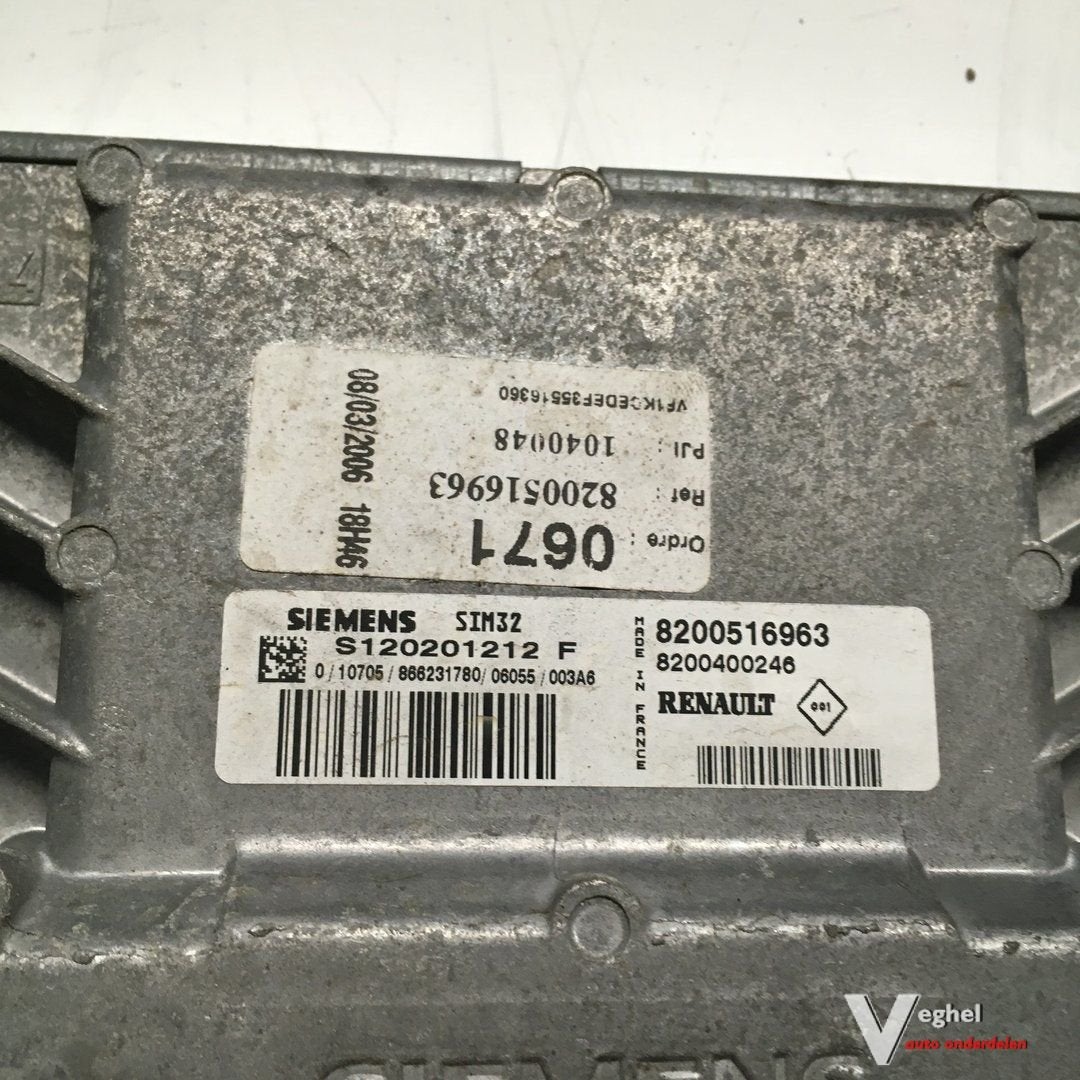 Renault Kangoo 1.2 16v 2006  2500084  ECU   8200516963, Gebruikt, -, -, Ophalen of Verzenden