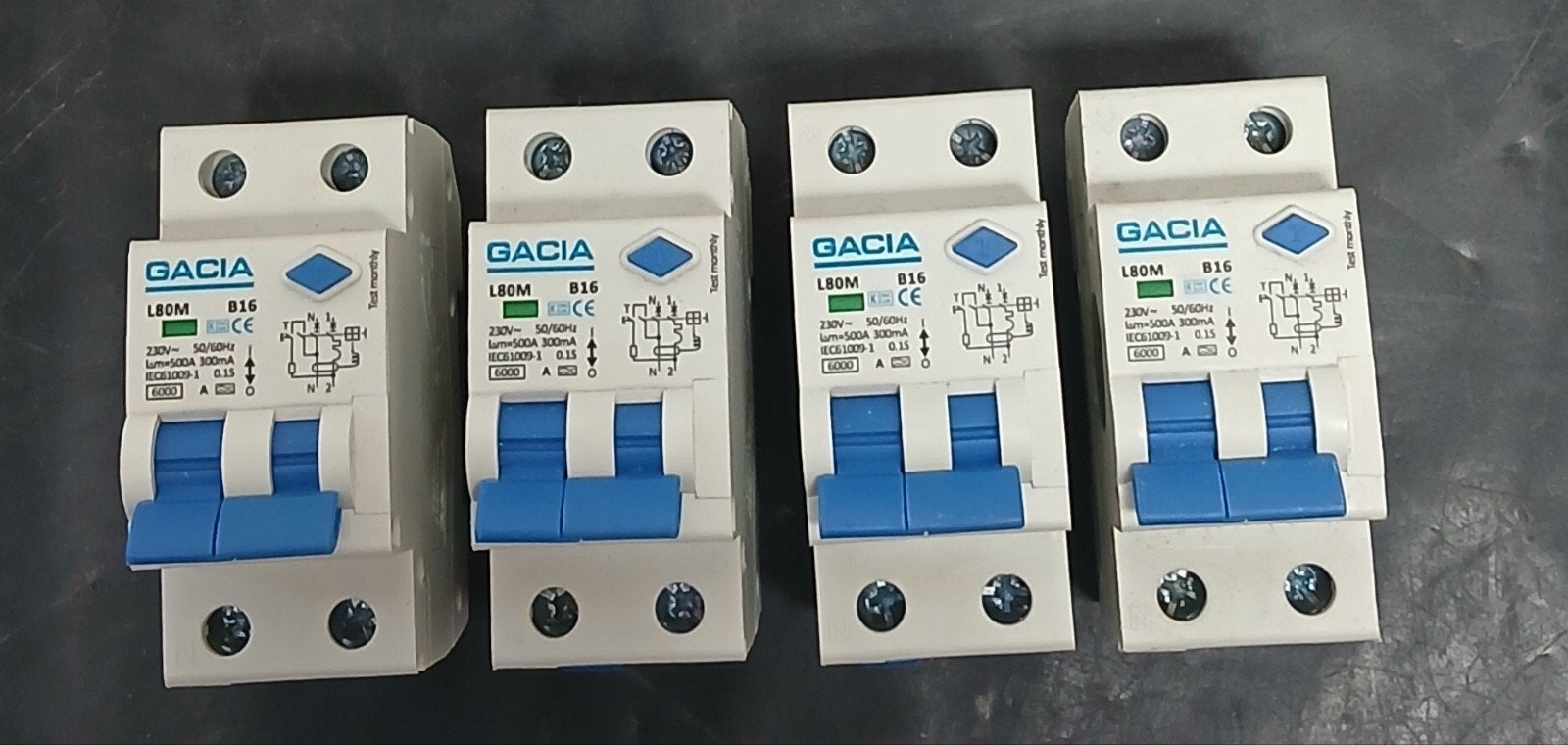 Nieuwe GACIA L80M B16 aardlekschakelaars 300mA (4 stuks), Ophalen of Verzenden, Nieuw, Overige typen