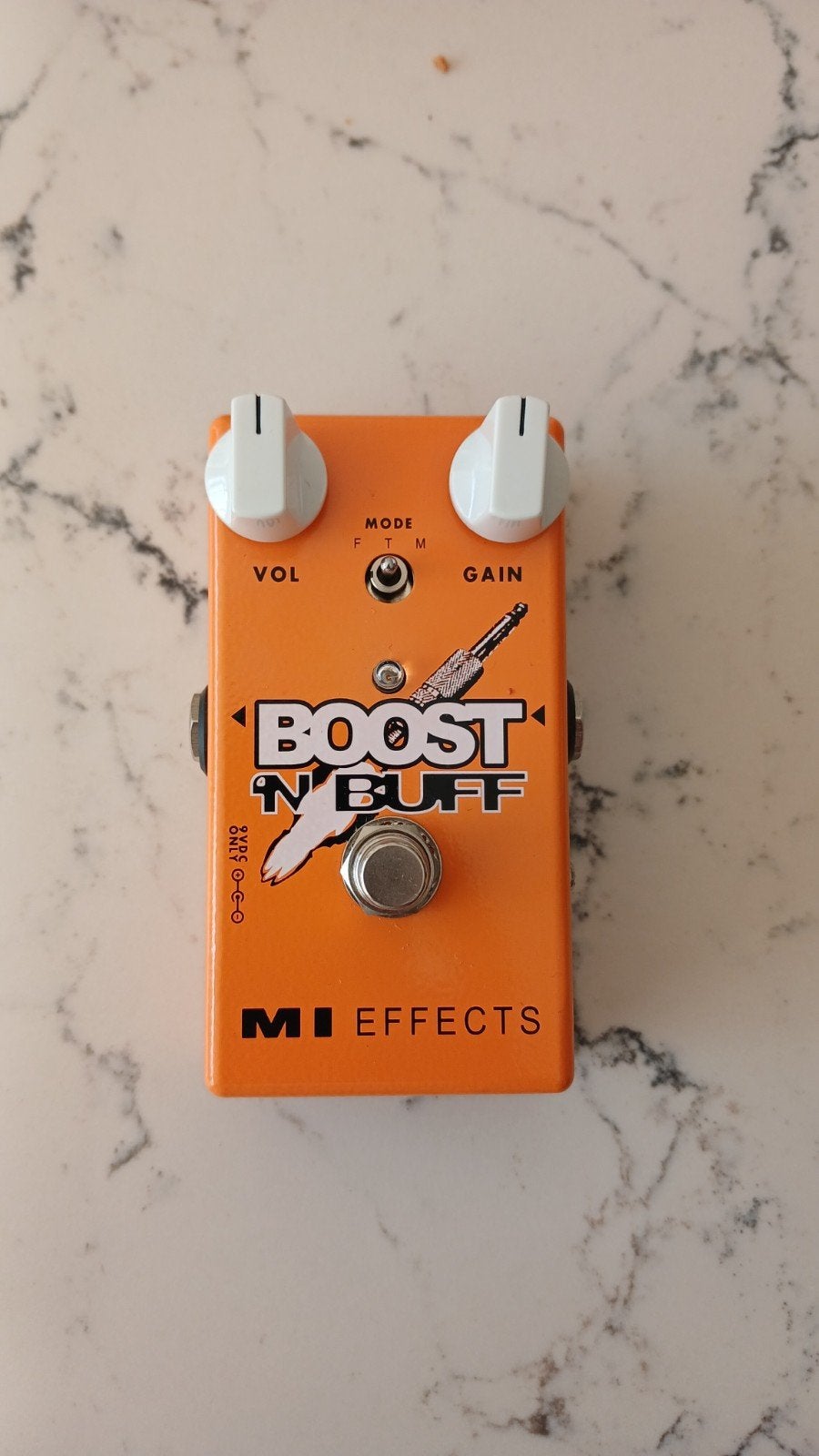 MI EFFECTS  Boost 'n Buff, Ophalen of Verzenden, Zo goed als nieuw, Distortion, Overdrive of Fuzz