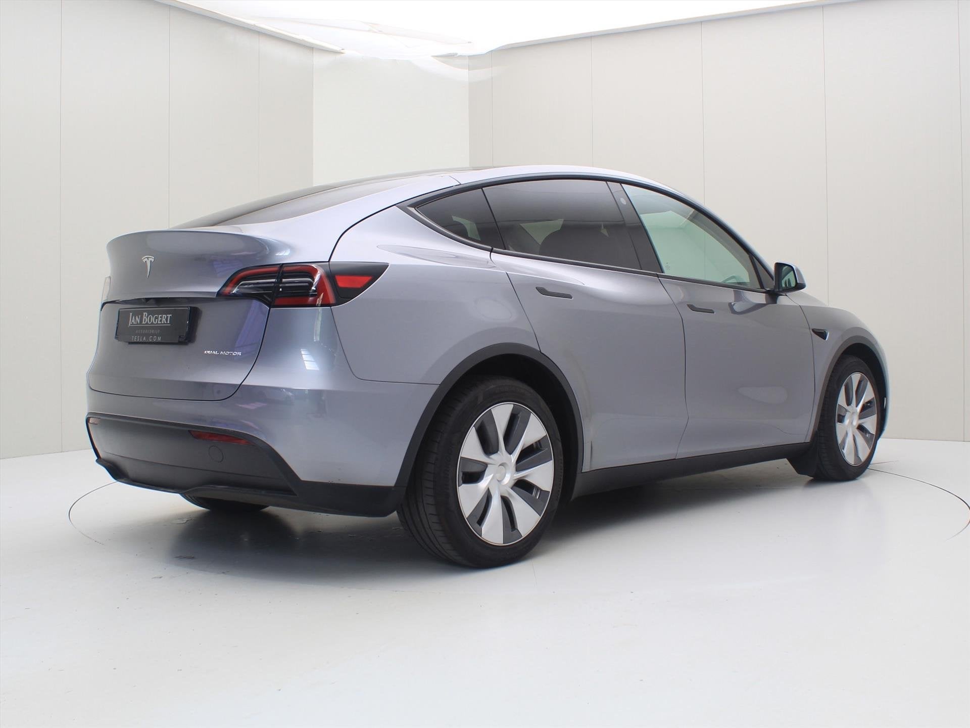 Tesla Model Y Long Range AWD 75kWh 351pk 93.7% SoH [ AMD RYZ, Auto's, Automaat, Gebruikt, Zwart, 351 pk