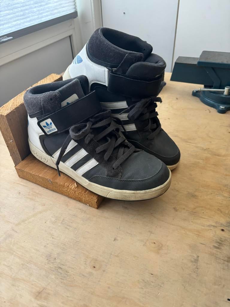 Adidas hoge sneakers zwart - Maat 46, Ophalen of Verzenden, Zo goed als nieuw, Schoenen