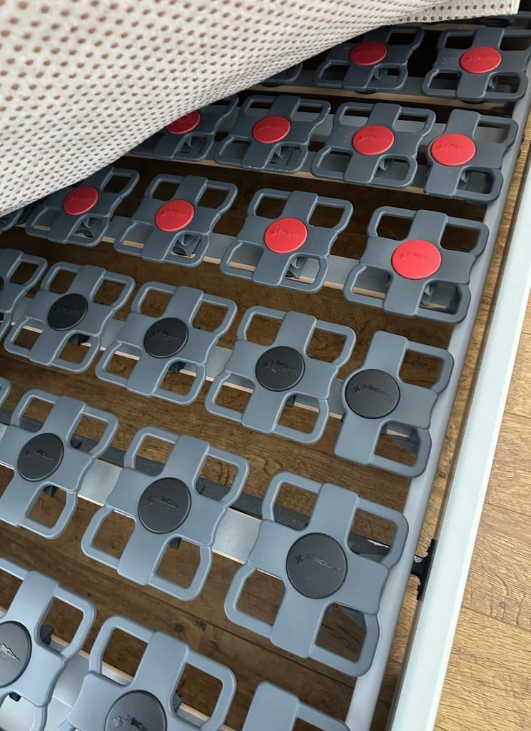 Complete bed met dikke Tempur matrassen en tempur bodem, Ophalen, Gebruikt, Tweepersoons, 180 cm