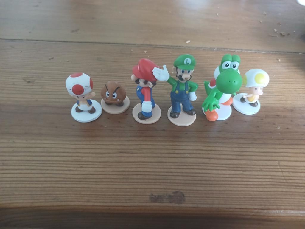 Nintendo collectie  poppetjes te koop!, Ophalen, Zo goed als nieuw