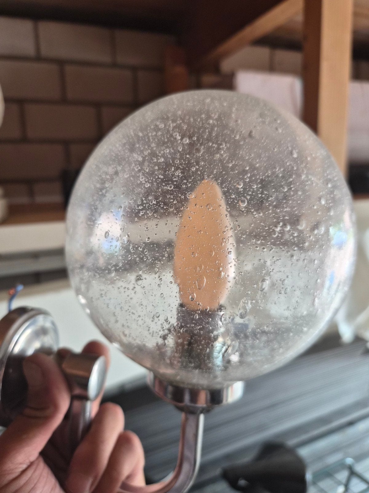 Wandlamp met bubbelglas en E14 fitting, Ophalen, Gebruikt, E14 (klein), Glas