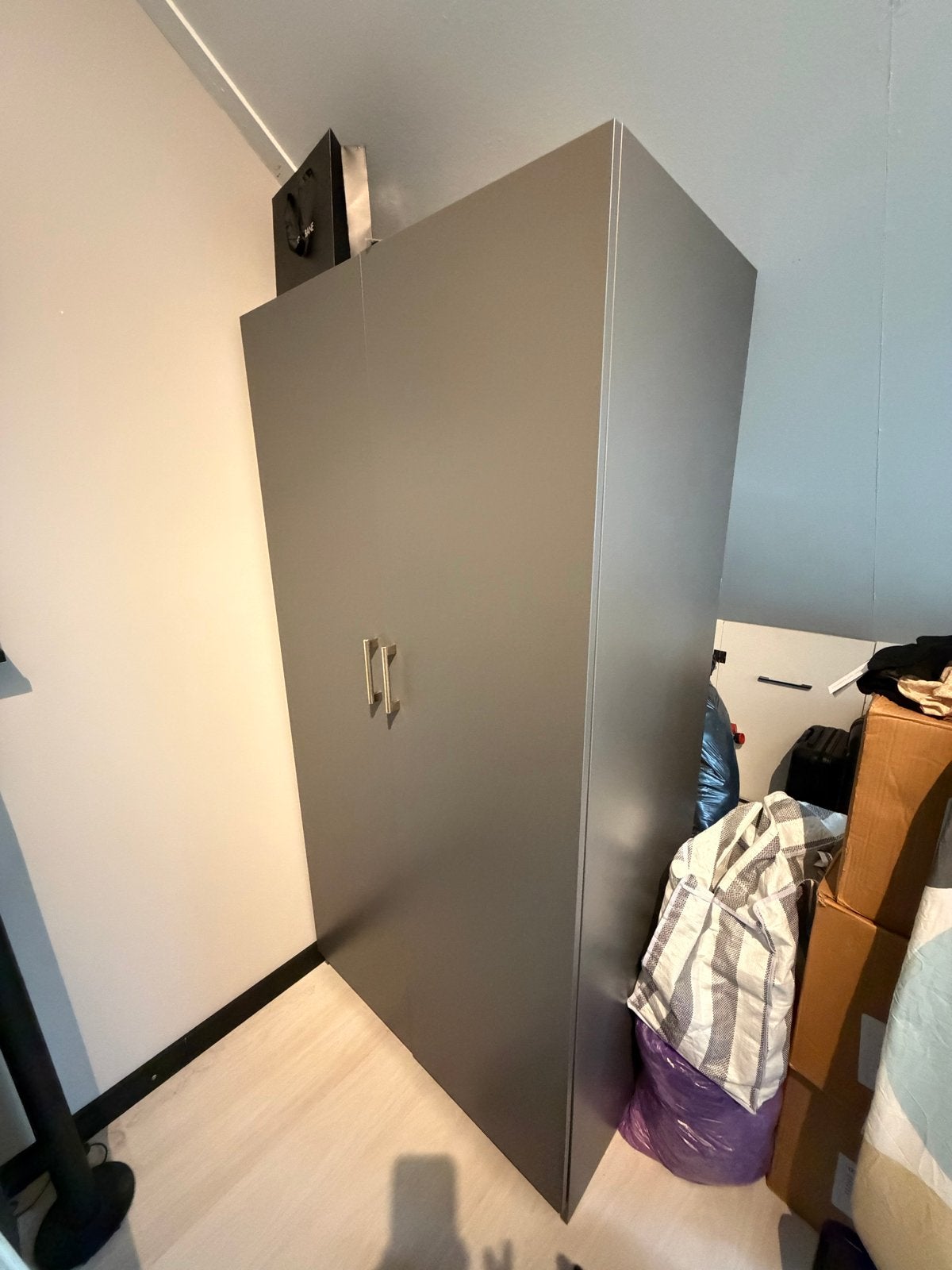 IKEA Pax Kast met Deuren - Donkergrijs - 100x58x236 cm, 200 cm of meer, Zo goed als nieuw, 50 tot 100 cm, Ophalen of Verzenden