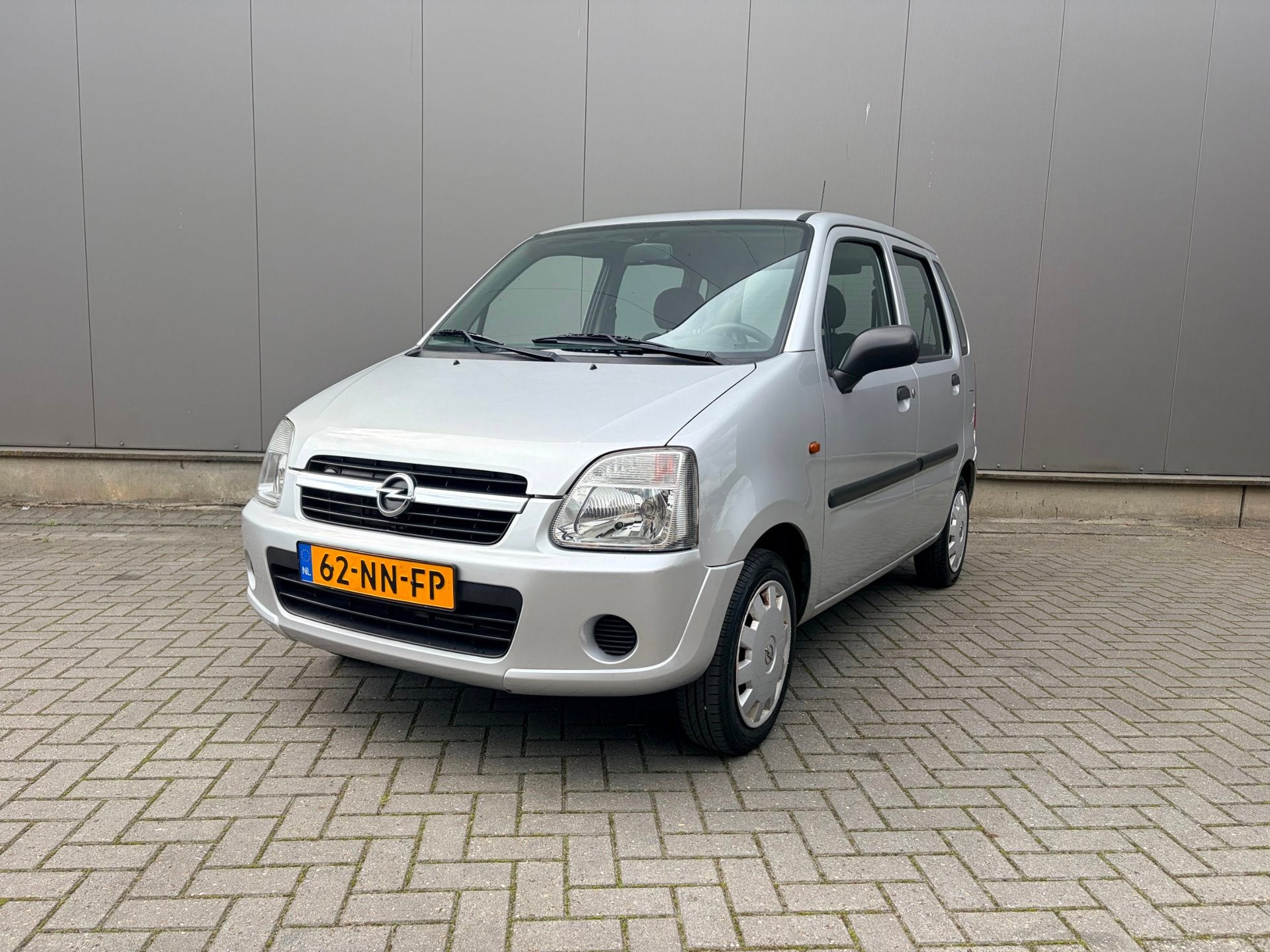 Opel Agila 1.0-12V Essentia, Auto's, Voorwielaandrijving, Stof, Gebruikt, 60 pk