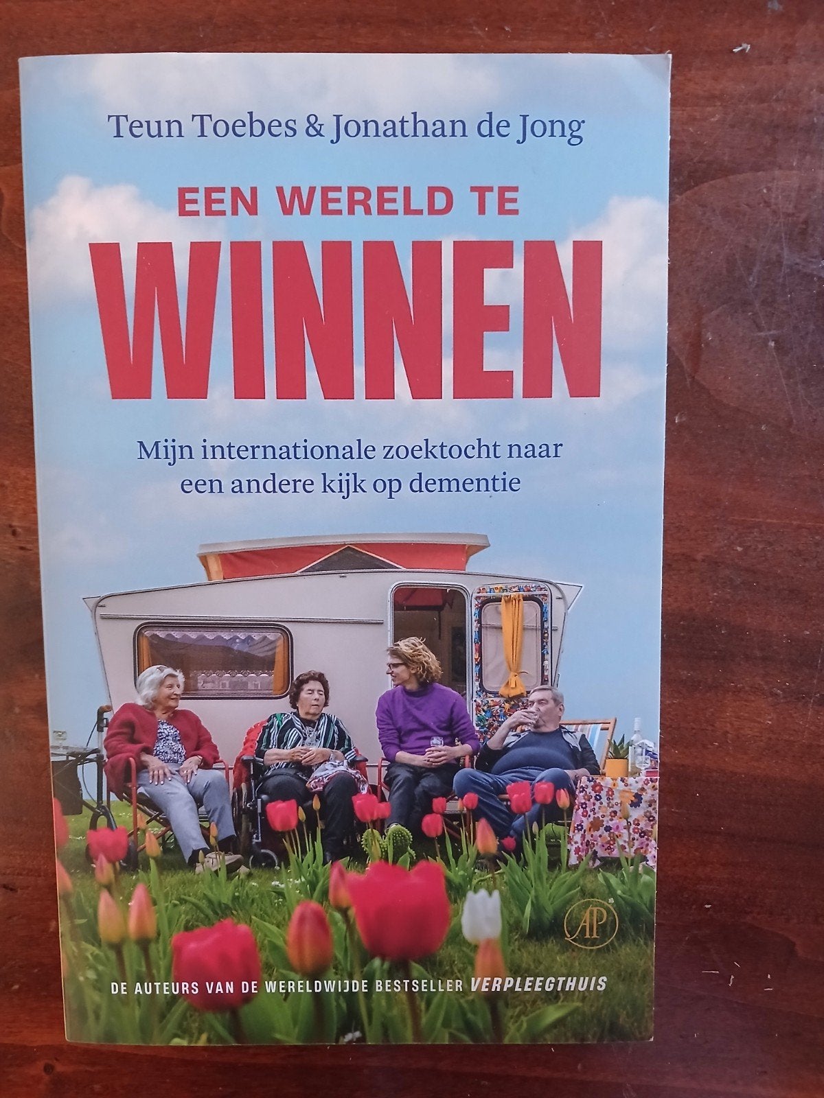 Teun Toebes - Een Wereld te winnen, Ophalen of Verzenden, Zo goed als nieuw, Teun Toebes; Jonathan de Jong