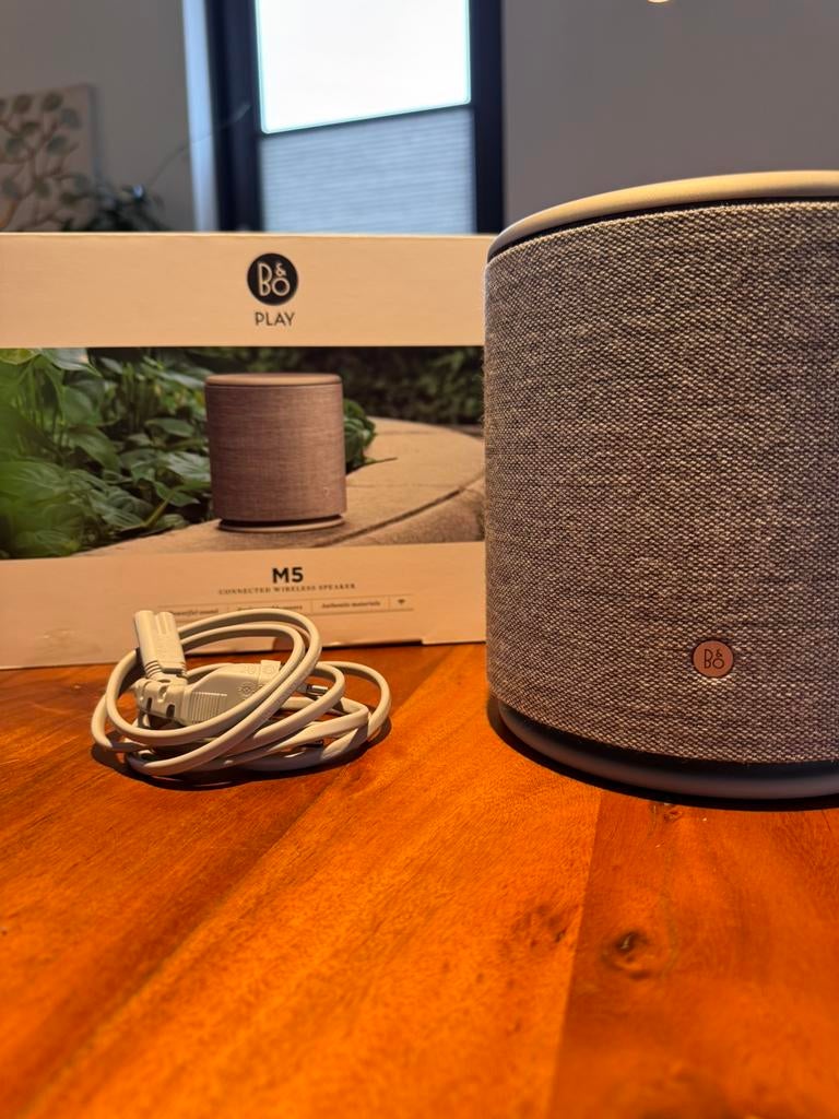 Bang & Olufsen Beoplay M5 Grijs, Audio, Tv en Foto, Luidsprekers, Gebruikt, 120 watt of meer, Front, Rear of Stereo speakers, Ophalen