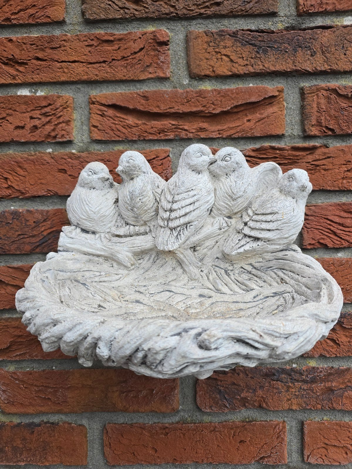 Vintage betonnen vogelbadkom vogelnestschaal nest met vogels, Ophalen of Verzenden, Zo goed als nieuw, Beton, Dierenbeeld