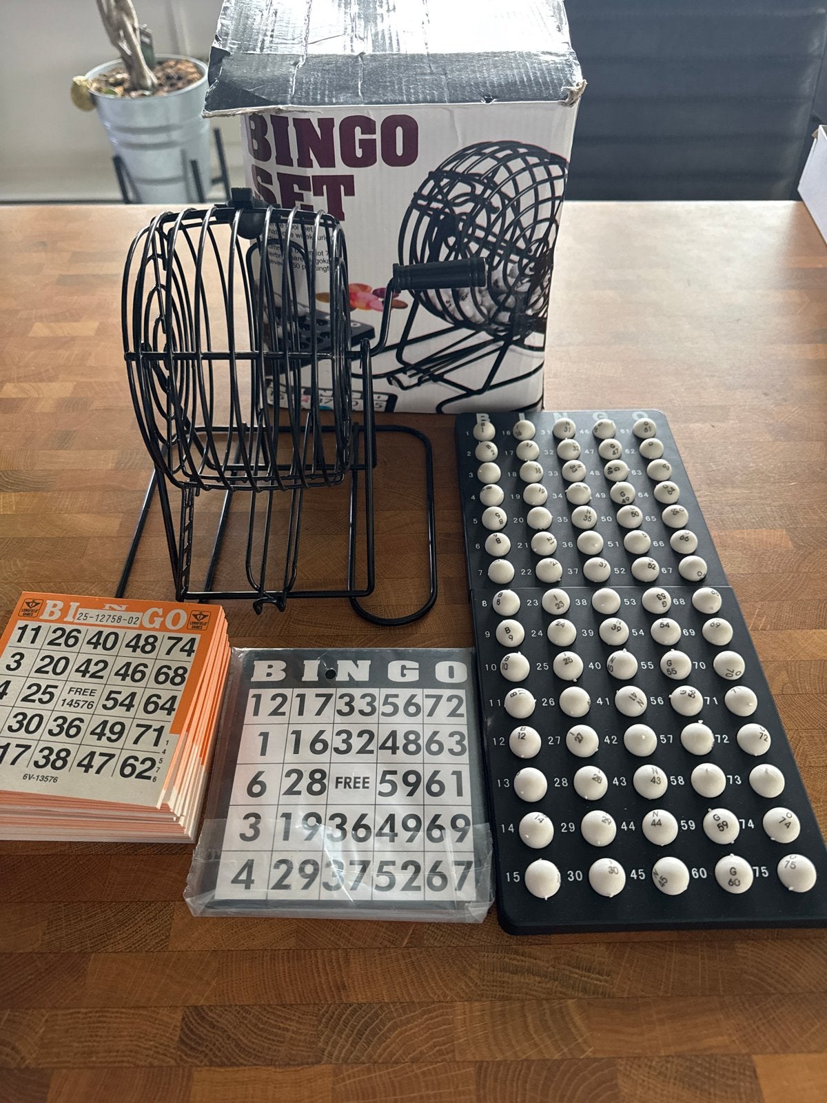 Bingo Set - Compleet met draaimolen en kaarten, Vijf spelers of meer, Ophalen of Verzenden, Nieuw