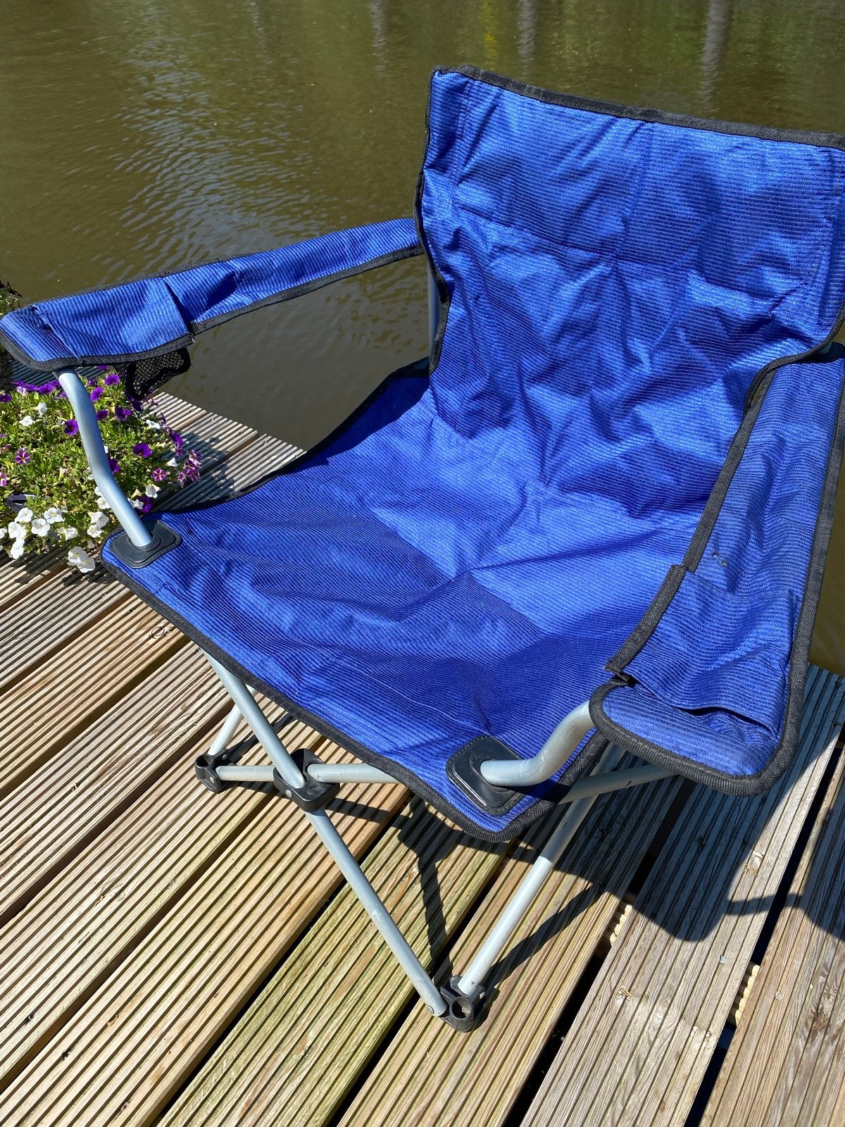 Opvouwbare Campingstoel Vrijbuiter - Blauw 4 x beschikbaar, Caravans en Kamperen, Kampeermeubelen, Ophalen, Gebruikt, Campingstoel